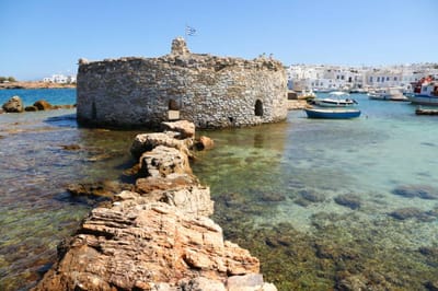 Paros