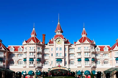 İzmir Çıkışlı Paris & Disneyland Rüyası Turu