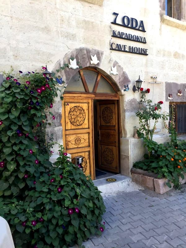 7 Oda Kapadokya Cave Hotel