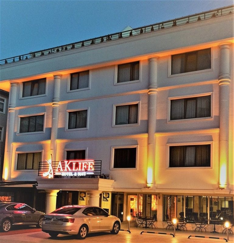 Aklife Hotel & Suit