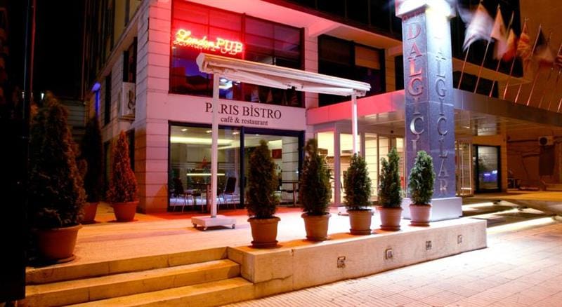 Dalgıçlar Otel