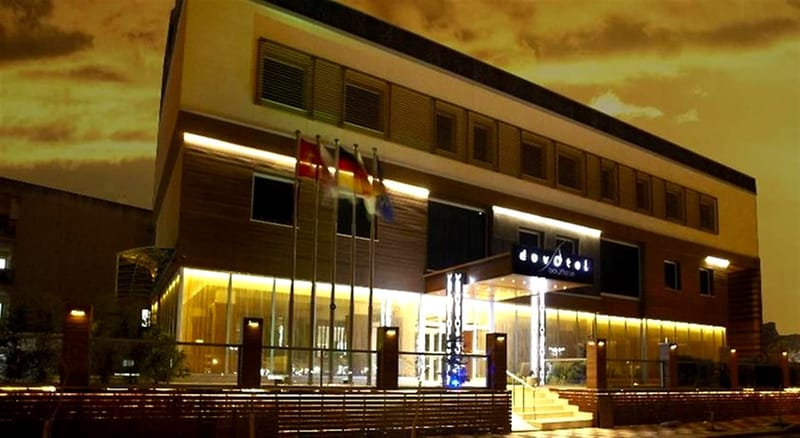 dovsOtel
