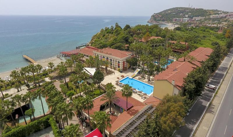 Green Paradise Beach Hotel