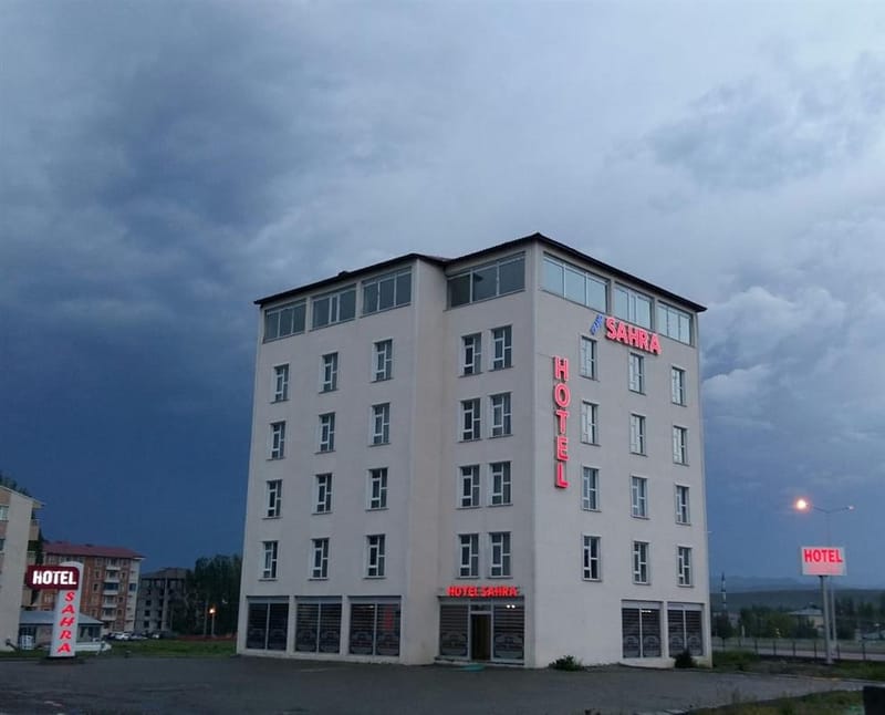 Hotel Grand Sahra