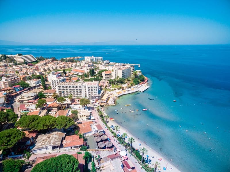 Martı Beach Hotel Kuşadası