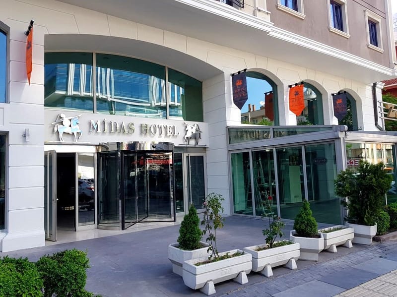 Midas Hotel