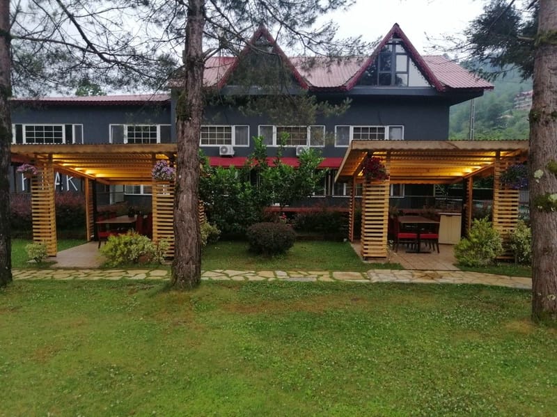 Pınar Kır Evi