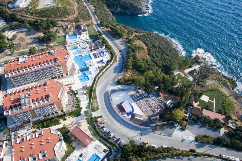 Ramada Resort By Wyndham Kusadasi & Golf