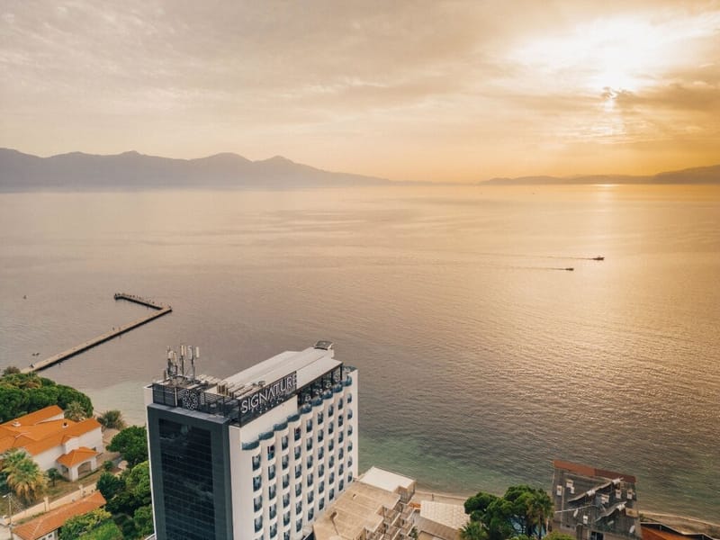 Signature Blue Resort