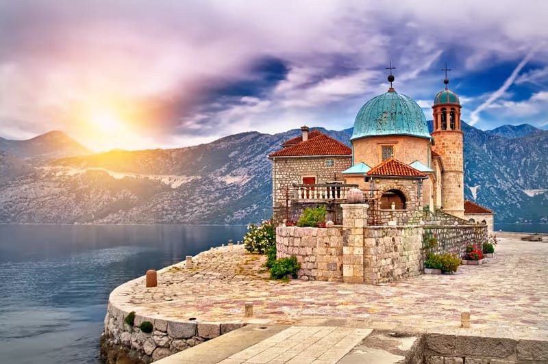 İzmir Çıkışlı Budva Rüyası Turu