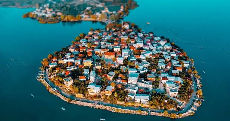 İstanbul Çıkışlı Günübirlik Cumalıkızık Gölyazı Trilye Turu