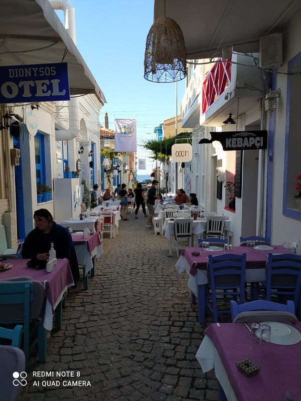 Dionysos Otel Ada Kahvltı & Restaurant Resim 2