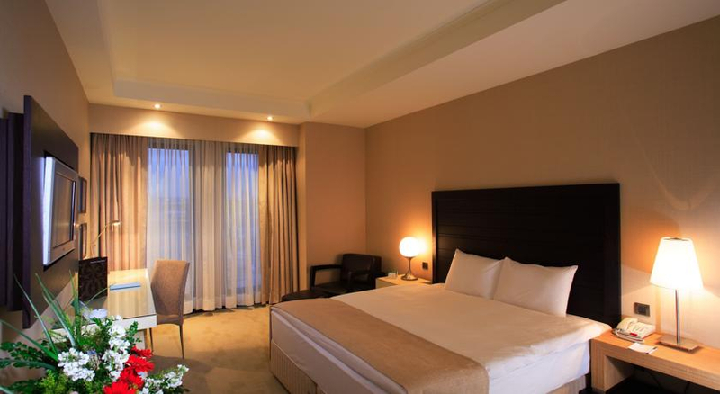 Holiday Inn Express İstanbul Altunizade Resim 2