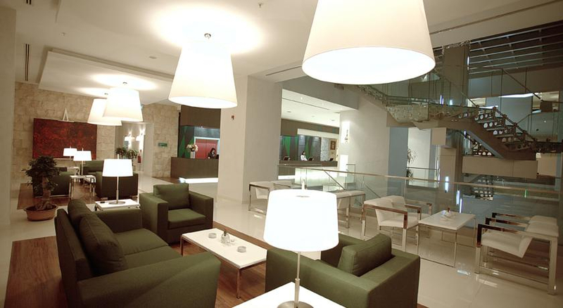 Holiday Inn Express İstanbul Altunizade Resim 6