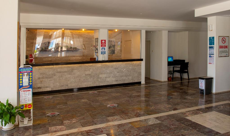 Ladin Otel Çeşme Resim 12