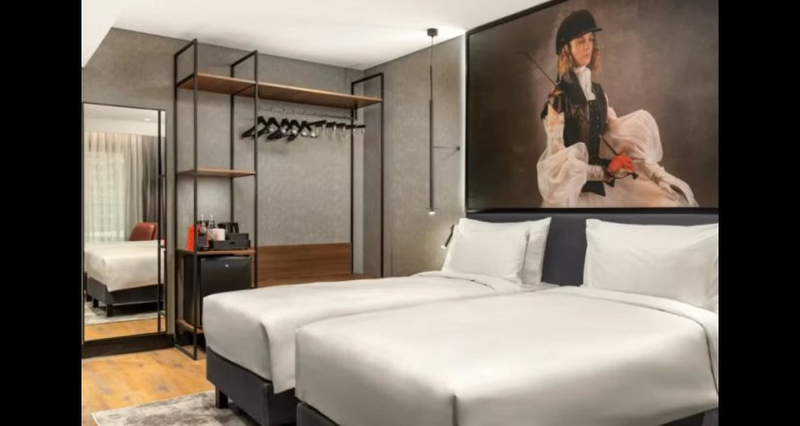Radisson RED İzmir Point Bornova Resim 7