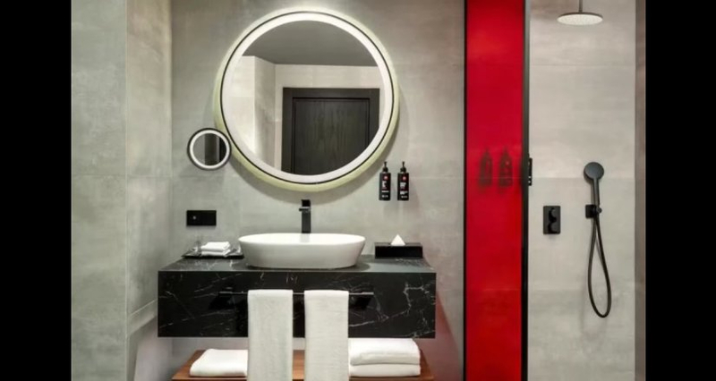 Radisson RED İzmir Point Bornova Resim 8