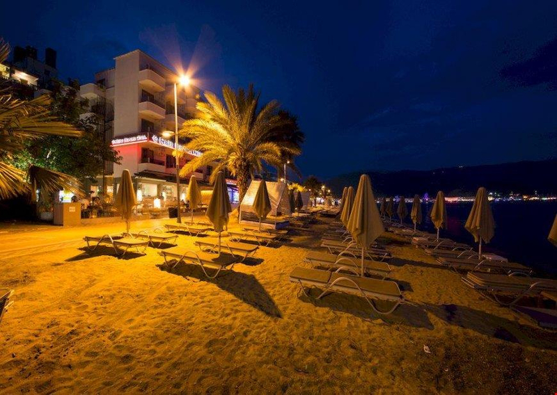 Reis Beach Hotel Resim 2