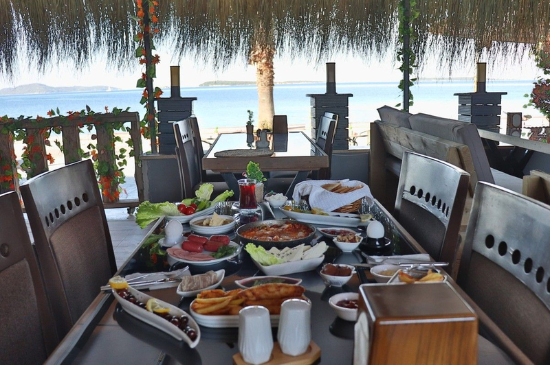 Trend Çeşmealtı Hotel Lounge Resim 11