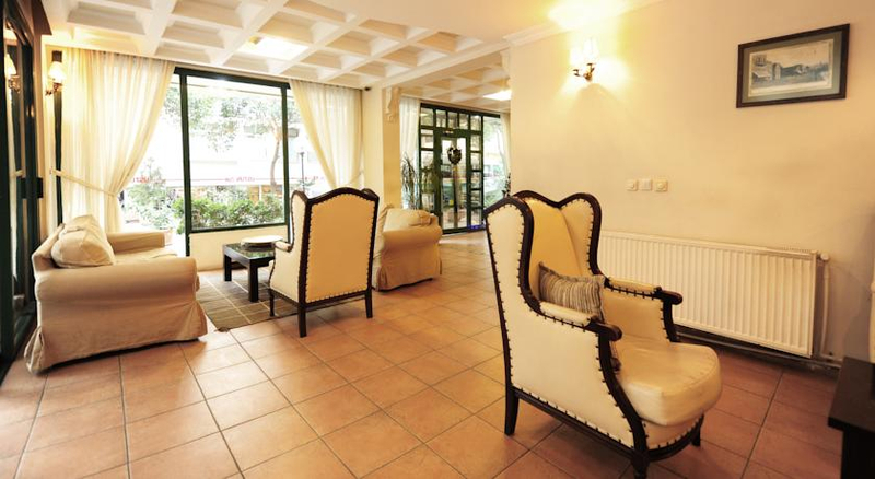 Üstün Otel Alsancak Resim 5