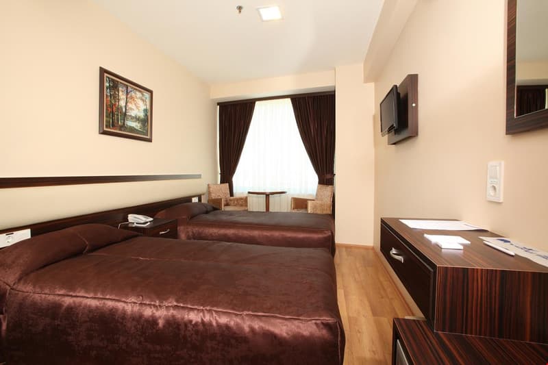 Ada Elit Hotel