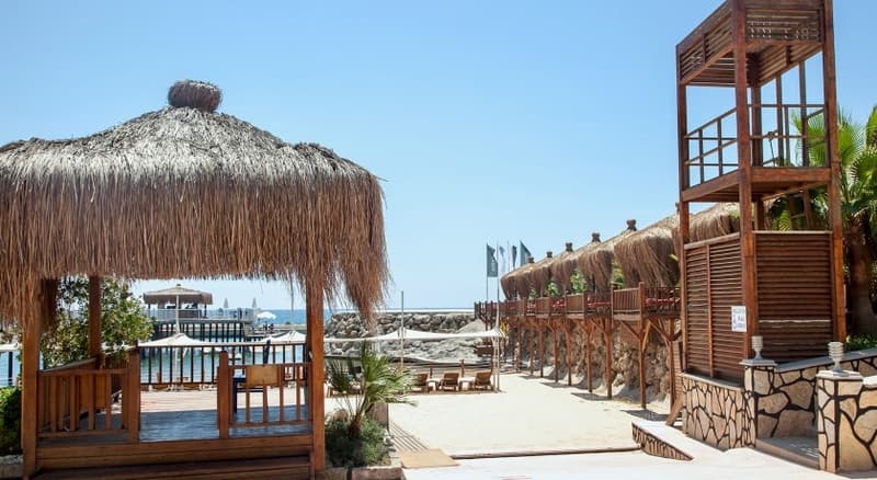 Adenya Hotel & Resort