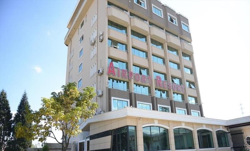 Airport Resort Hotel