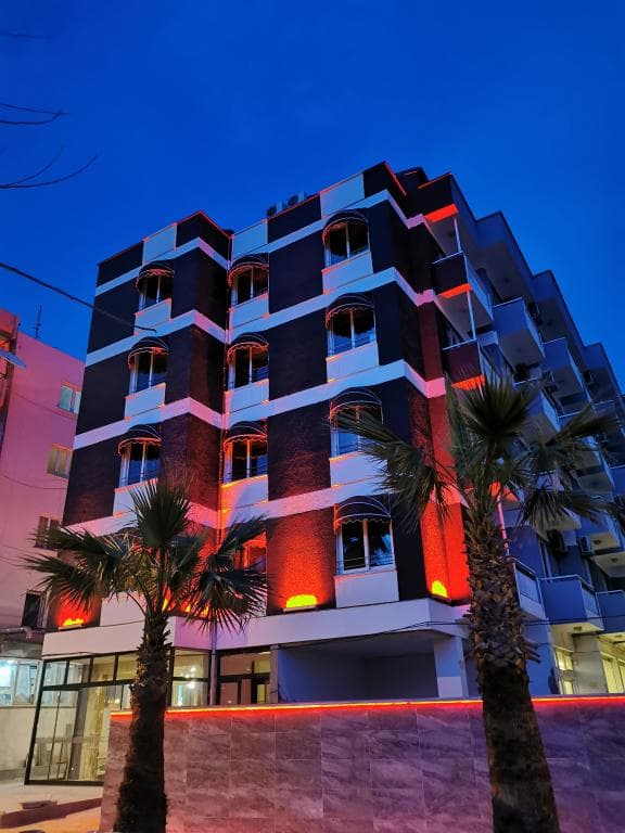 Akman Hotel Kuşadası