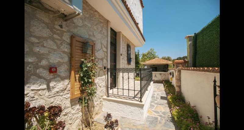 Alaçatı Albatross Hotel