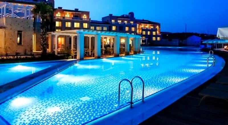Alaçatı Porto Beach Resort Çeşme