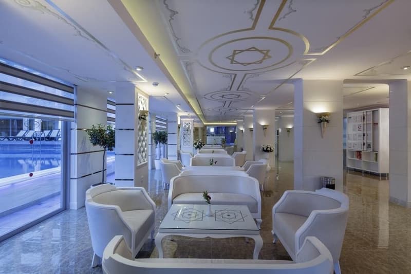 Alaiye Kleopatra Hotel