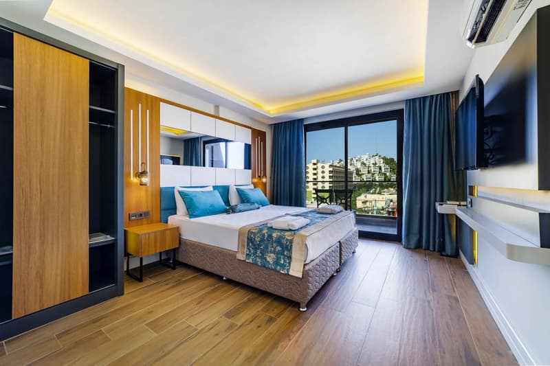 Algora Halal Hotel