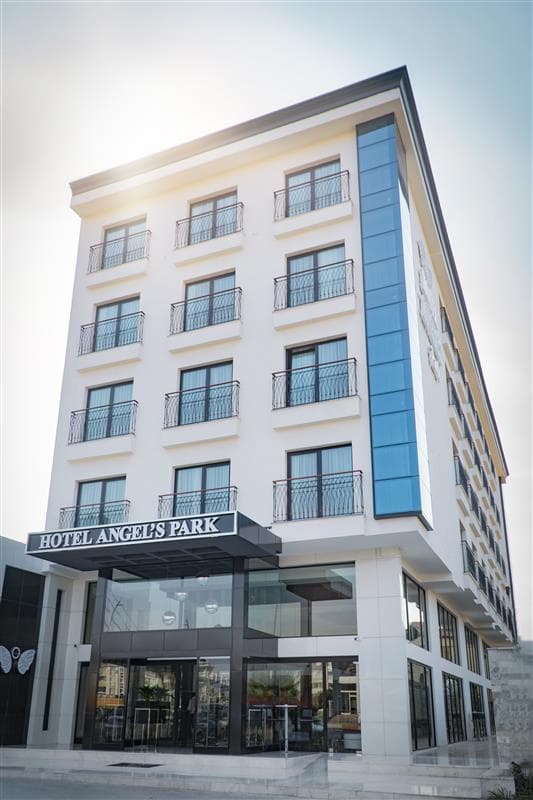 Angels Park Hotel