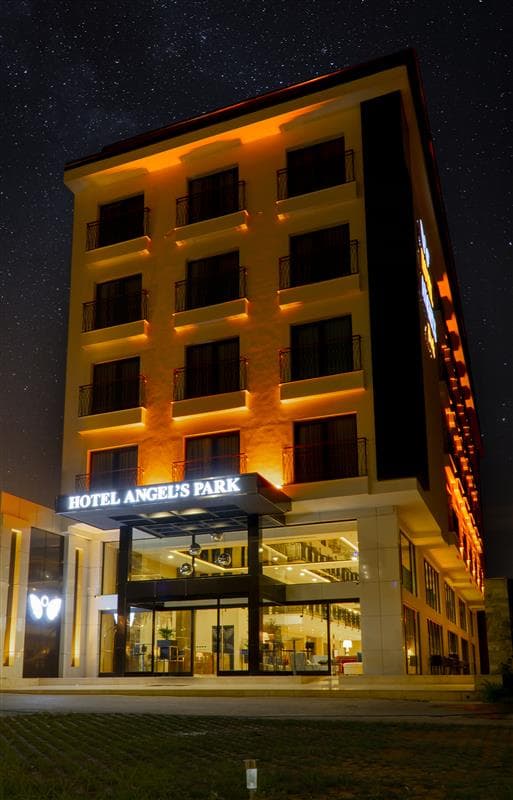 Angels Park Hotel