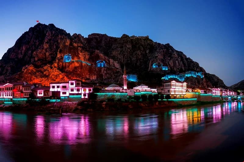 Anıt Hotel