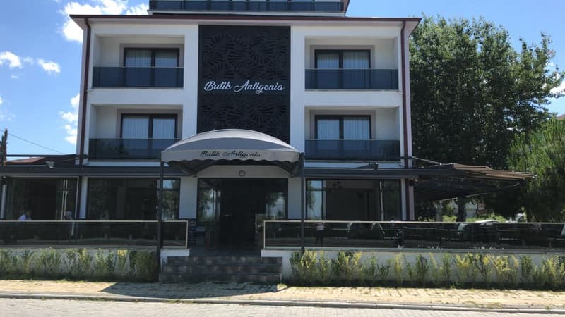 Antigonia Butik Otel İznik
