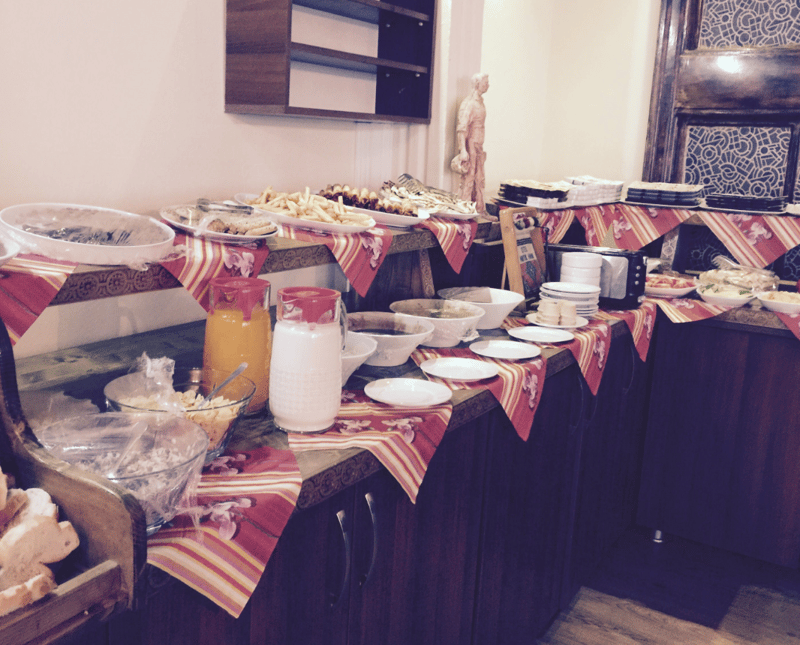 Antikhan Hotel