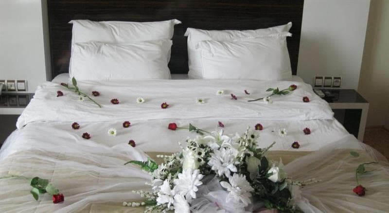 Anya Suit Otel