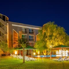 Aqua Nina Hotel