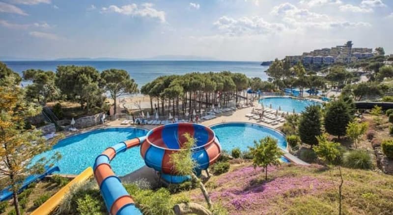 Aria Claros Beach Spa Resort