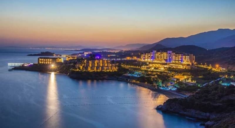 Aria Claros Beach Spa Resort