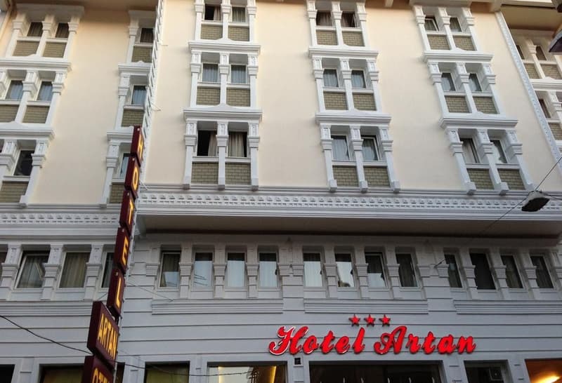 Artan Hotel