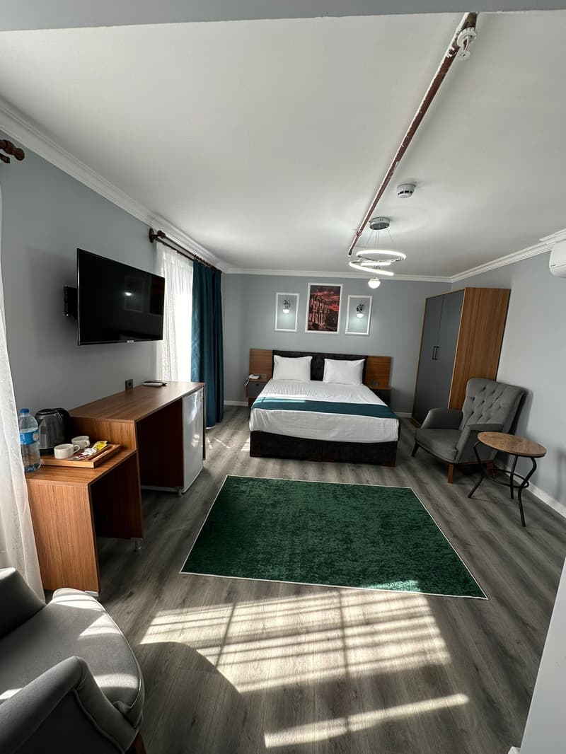 Asgard Hotel