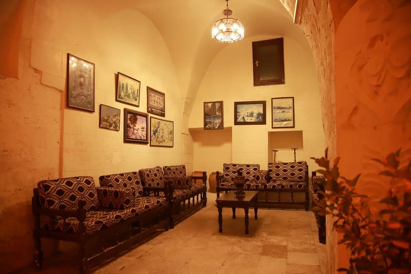 Aslan Konuk Evi