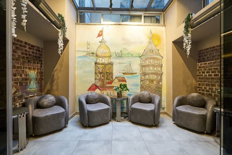 Atro Hotel