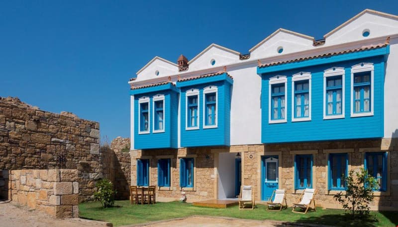 Ayapetro Hotel