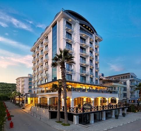 Ayvalık Çınar Hotel