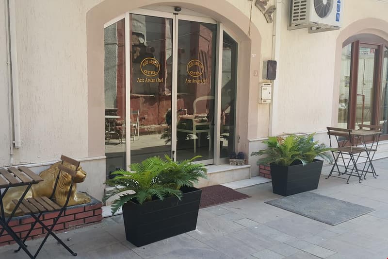 Aziz Arslan Otel