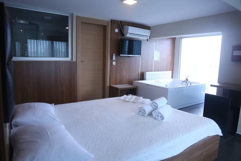 Bayraktar Otel