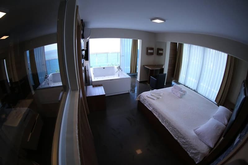 Bayraktar Otel